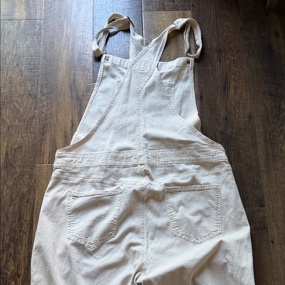 American Eagle Outfitters Cream Denim Overalls - Picture 4 of 4